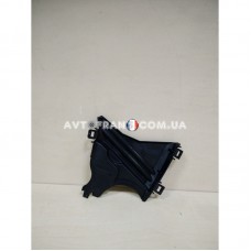 135613805R Кришка ГРМ бокова нижня частина 1.5 DCI K9K Renault Оригінал