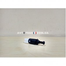 7700414988 Вмикач стоп-сигналу (жабка) Renault Symbol (2009-2013) Оригінал