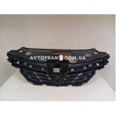 623104452R, 623100347R Решітка бампера верхня Renault Taliant (2025-...) Оригінал